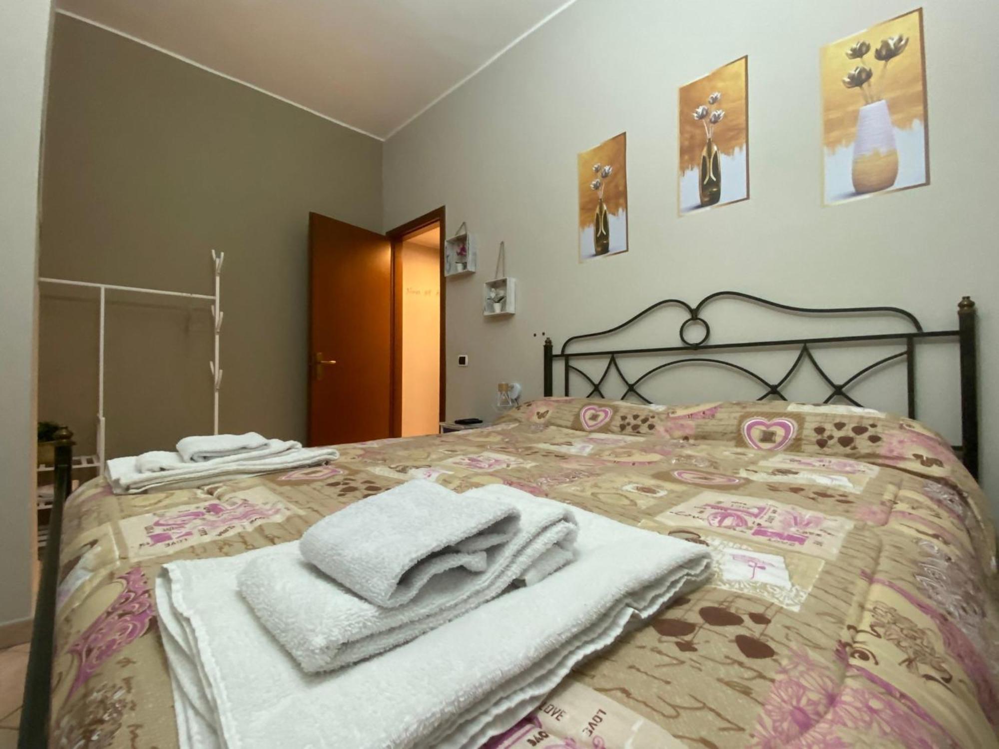 Casa Giulia Forum Assago M2 M1 Milano Centro Корсико Экстерьер фото